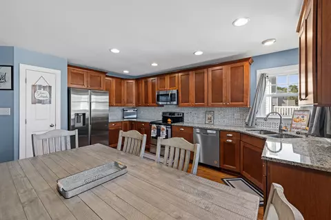 Kitchen - 1073 Pendleton Dr, Waynesboro, VA 22980 photo 2 of 8