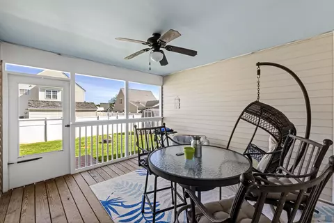 Exterior - 1073 Pendleton Dr, Waynesboro, VA 22980 photo 5 of 11