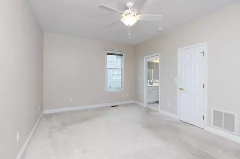 Bedroom - 112 Kings Ct, Waynesboro, VA 22980 photo 1 of 4