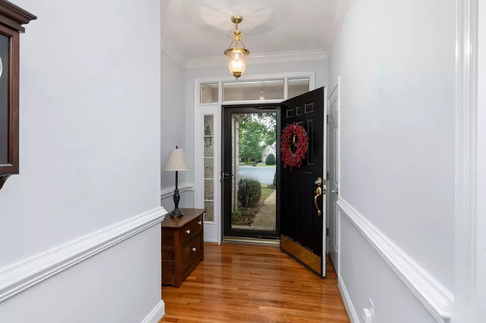 Entry Way - 112 Kings Ct, Waynesboro, VA 22980 photo 1 of 3