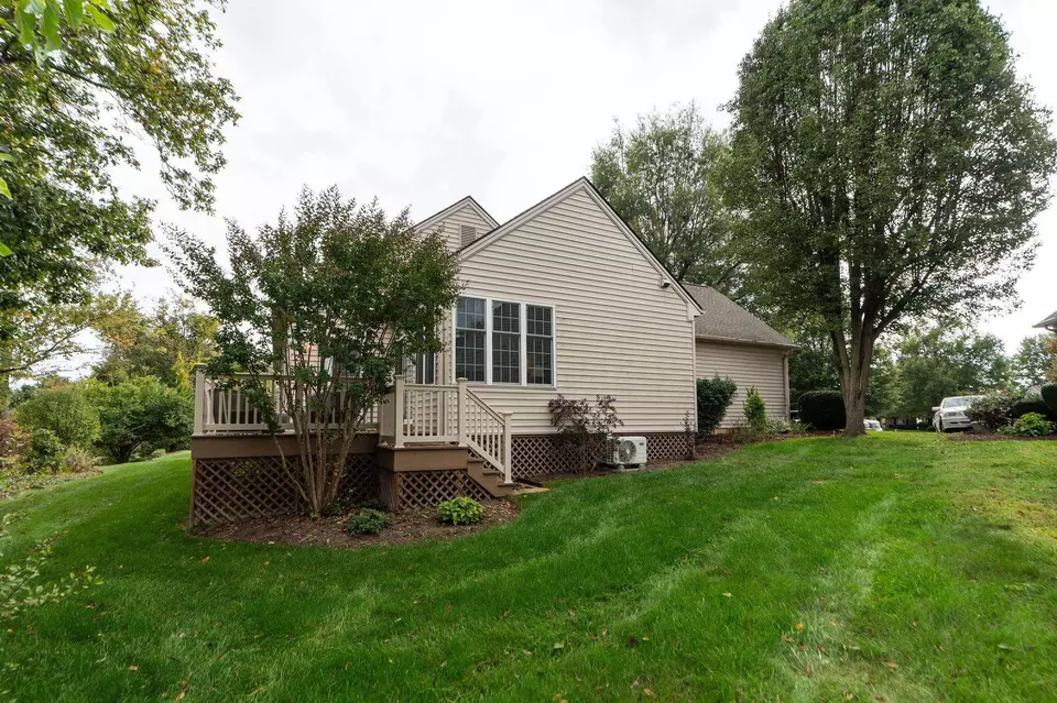 Exterior - 112 Kings Ct, Waynesboro, VA 22980 photo 11 of 16