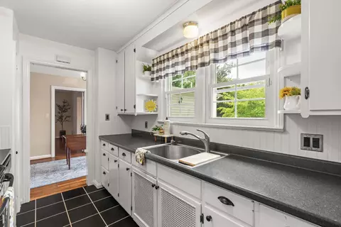 407 Crompton Rd, Waynesboro, VA 22980 photo 13
