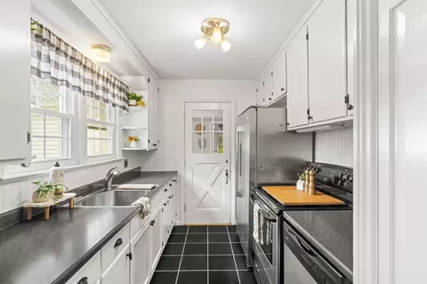 407 Crompton Rd, Waynesboro, VA 22980 photo 14