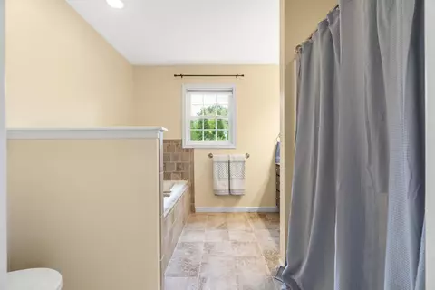 407 Crompton Rd, Waynesboro, VA 22980 photo 23