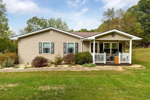 595 Fox Rd, Fairfield, VA 24435