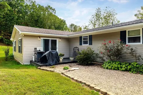 595 Fox Rd, Fairfield, VA 24435 photo 5