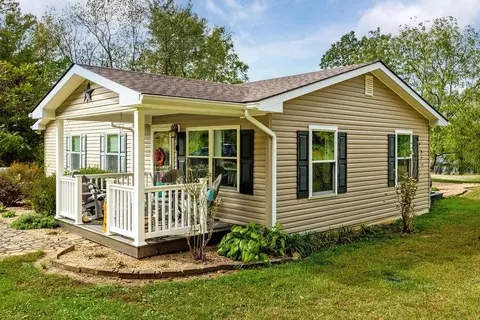 595 Fox Rd, Fairfield, VA 24435 photo 4