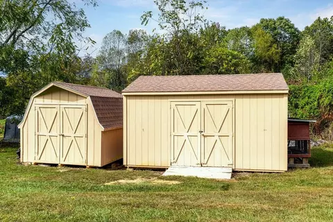 595 Fox Rd, Fairfield, VA 24435 photo 8