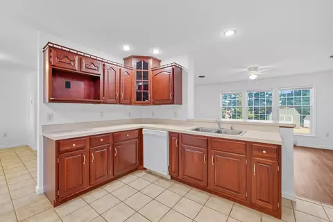 107 Shenell Dr, Mount Jackson, VA 22842 photo 12