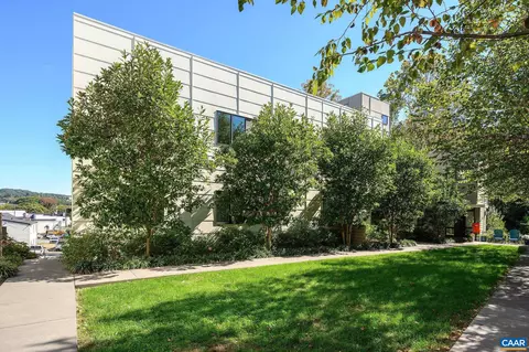 Exterior - 1130 E High St E #J, Charlottesville, VA 22902 photo 1 of 11