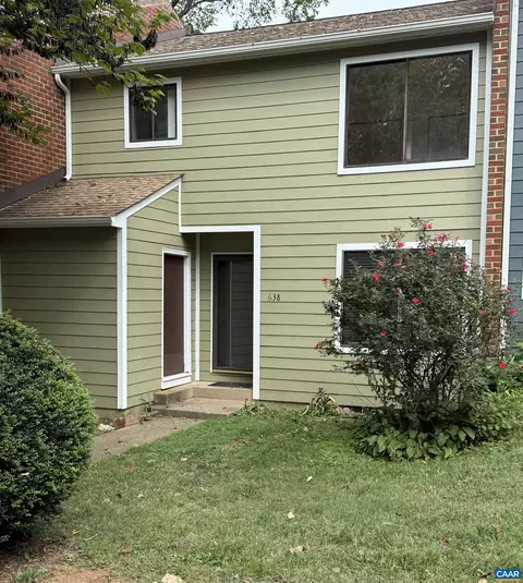 638 Crumpet Ct, Charlottesville, VA 22901