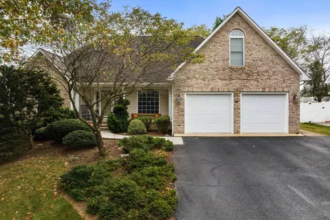 243 Northview Dr, Dayton, VA 22821