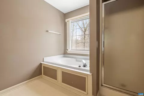 Bath - 503 Jefferson, Palmyra, VA 22963 photo 3 of 5