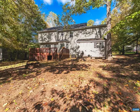 Exterior - 503 Jefferson, Palmyra, VA 22963 photo 9 of 10