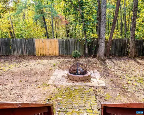 Exterior - 503 Jefferson, Palmyra, VA 22963 photo 8 of 10