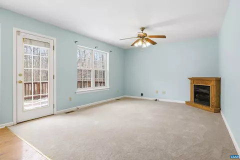 Living - 503 Jefferson, Palmyra, VA 22963 photo 3 of 8