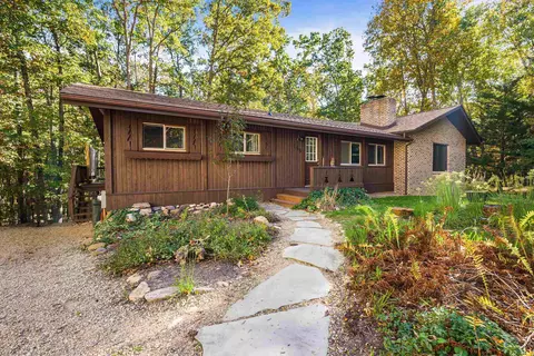 153 Holiday Hl, Mcgaheysville, VA 22840