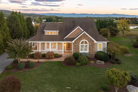 121 Claremont Ave, Harrisonburg, VA 22801