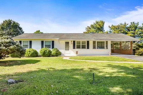 3430 Oak Ridge Rd, Mount Crawford, VA 22841