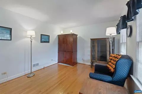 2117 Tarleton Dr, Charlottesville, VA 22901 photo 5