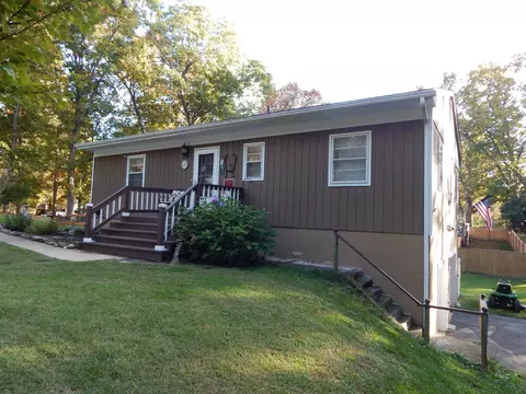 1340 N Forest Ave N, Waynesboro, VA 22980 photo 1