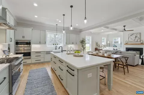 1603 Griffen Grv, Charlottesville, VA 22901