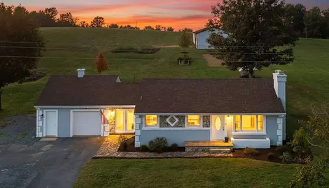 1111 Jennings Gap Rd, Churchville, VA 24421