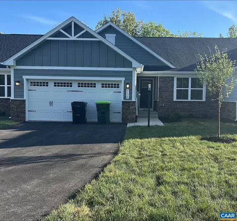 5175 Lazy Branch Ln, Keswick, VA 22947