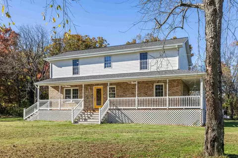 Exterior - 57 Thomas Dr, Lyndhurst, VA 22952 photo 13 of 18