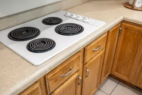 Kitchen - 57 Thomas Dr, Lyndhurst, VA 22952 photo 8 of 9