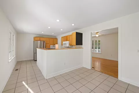 Kitchen - 57 Thomas Dr, Lyndhurst, VA 22952 photo 1 of 9