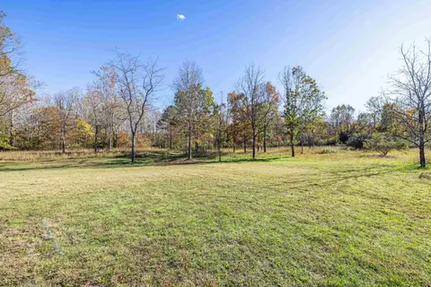 Exterior - 57 Thomas Dr, Lyndhurst, VA 22952 photo 15 of 18