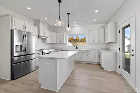 207 Langley Dr, Waynesboro, VA 22980