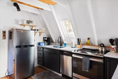 Kitchen - 491 S Maple Rd S, Mount Jackson, VA 22842 photo 1 of 2
