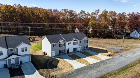 125 21st St, Grottoes, VA 24441