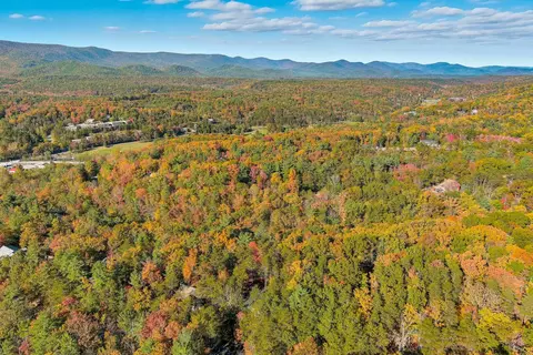 View/Area - 395 Deloris Rd, Basye, VA 22810 photo 7 of 9