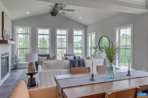 9 Larkin Ln, Crozet, VA 22932