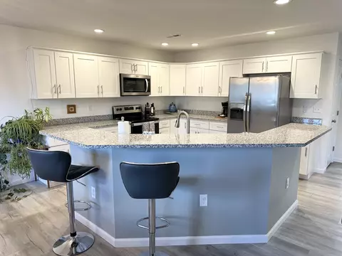 Kitchen - 51 Meriwether Cir, Stuarts Draft, VA 24477 photo 2 of 10
