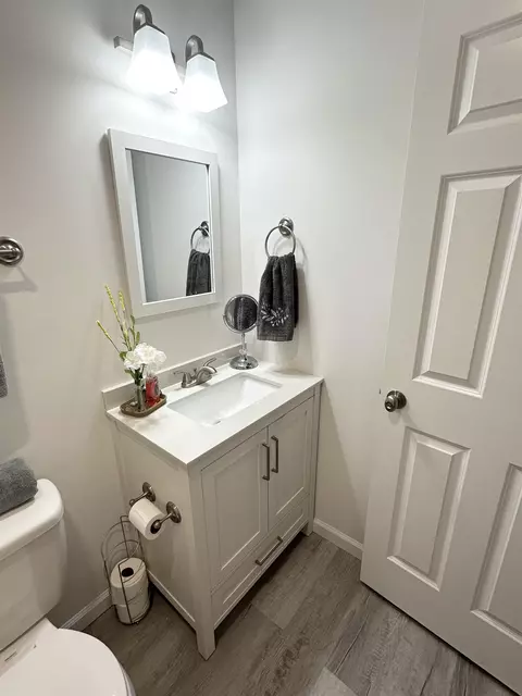 Bath - 51 Meriwether Cir, Stuarts Draft, VA 24477 photo 9 of 9