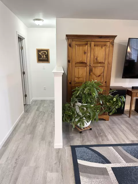 Entry Way - 51 Meriwether Cir, Stuarts Draft, VA 24477 photo 4 of 4