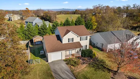 623 Bull Run, Staunton, VA 24401