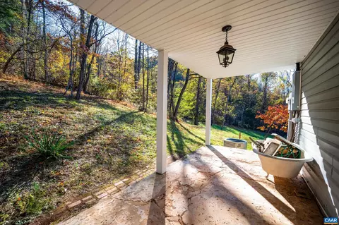 Exterior - 2728 E Branch Loop, Roseland, VA 22967 photo 4 of 5