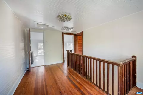 Entry Way - 2728 E Branch Loop, Roseland, VA 22967 photo 4 of 4