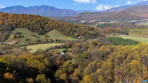 View/Area - 2728 E Branch Loop, Roseland, VA 22967 photo 2 of 2