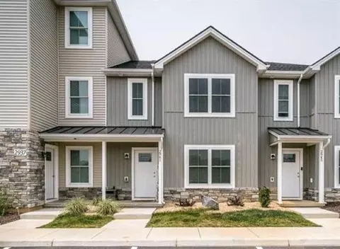 2946 Locust Grove Ct #4, Harrisonburg, VA 22801