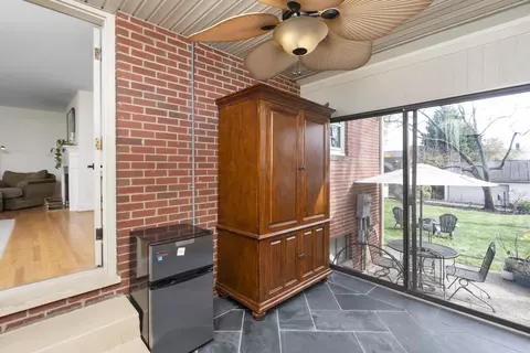 Exterior - 548 Pine Ave, Waynesboro, VA 22980 photo 6 of 17