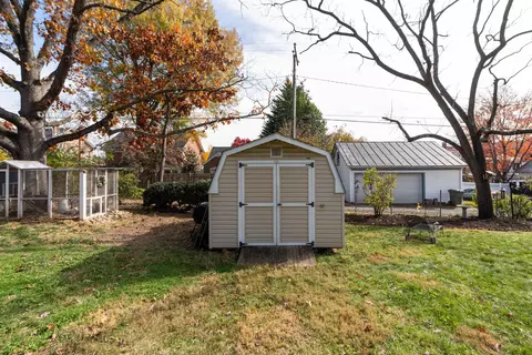 Exterior - 548 Pine Ave, Waynesboro, VA 22980 photo 14 of 17