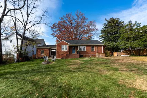 Exterior - 548 Pine Ave, Waynesboro, VA 22980 photo 10 of 17