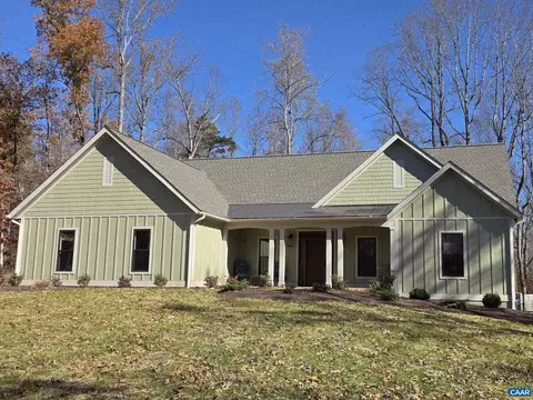 382 Sienna Ln, Earlysville, VA 22936