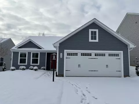 328 White Birch Rd, Waynesboro, VA 22980